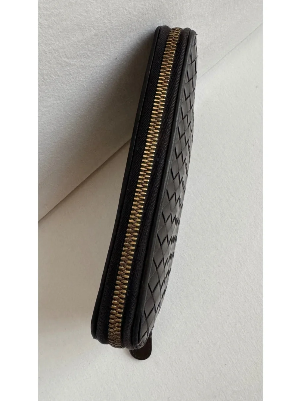 Bottega Veneta Intrecciato Zip Around Wallet Dark Brown Leather Made Italy COA